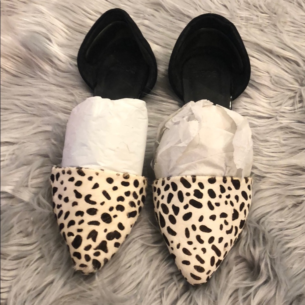 ASOS LITTLE ROCK Pony Ballet Flats - Picture 3 of 8